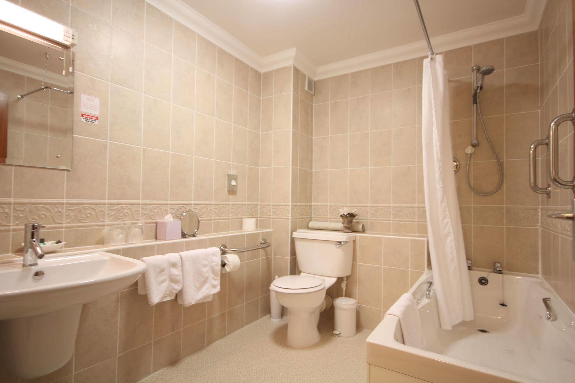 Strathburn Hotel Inverurie By Compass Hospitality Exteriér fotografie