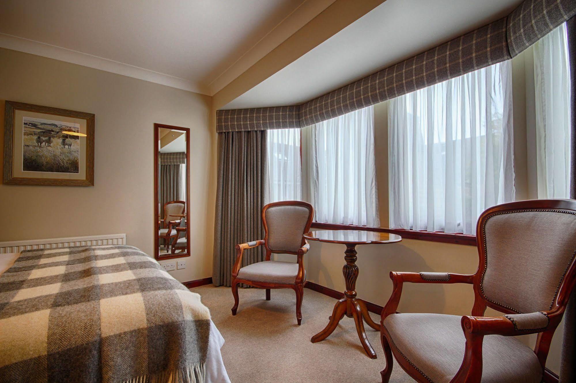 Strathburn Hotel Inverurie By Compass Hospitality Exteriér fotografie